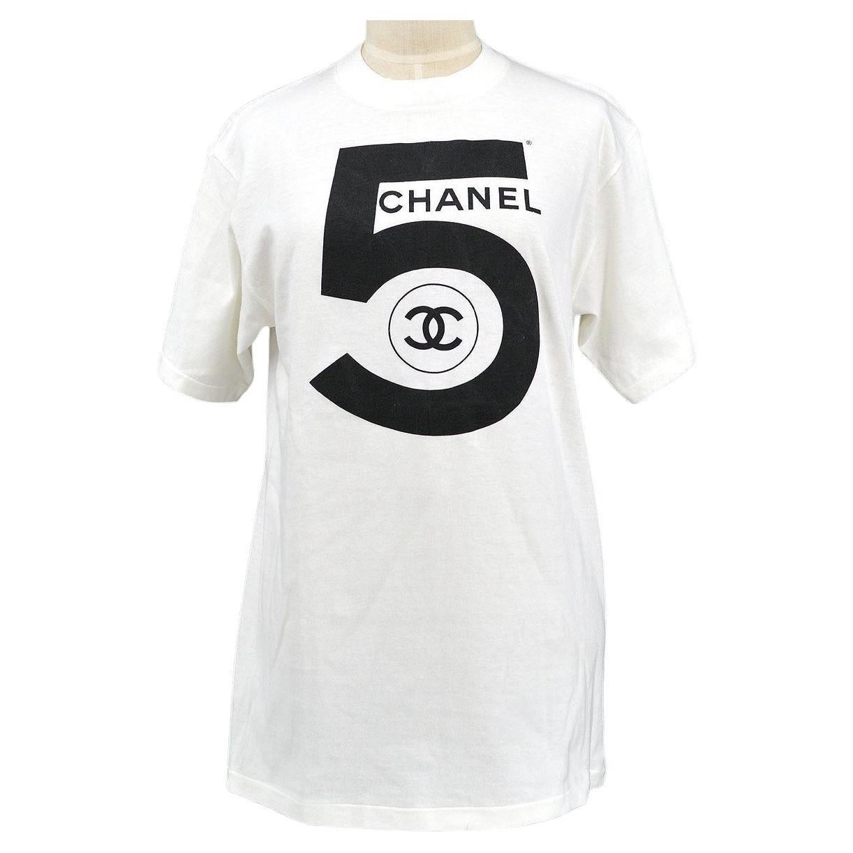 CHANEL CC Number 5 White and Black Cotton Women's Short Sleeve T-shirt