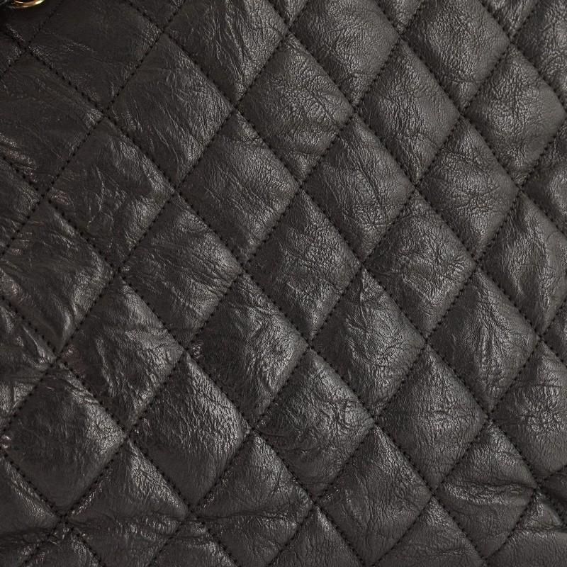 Women's or Men's Chanel CC Open Chain Tote Quilted Calfskin Medium