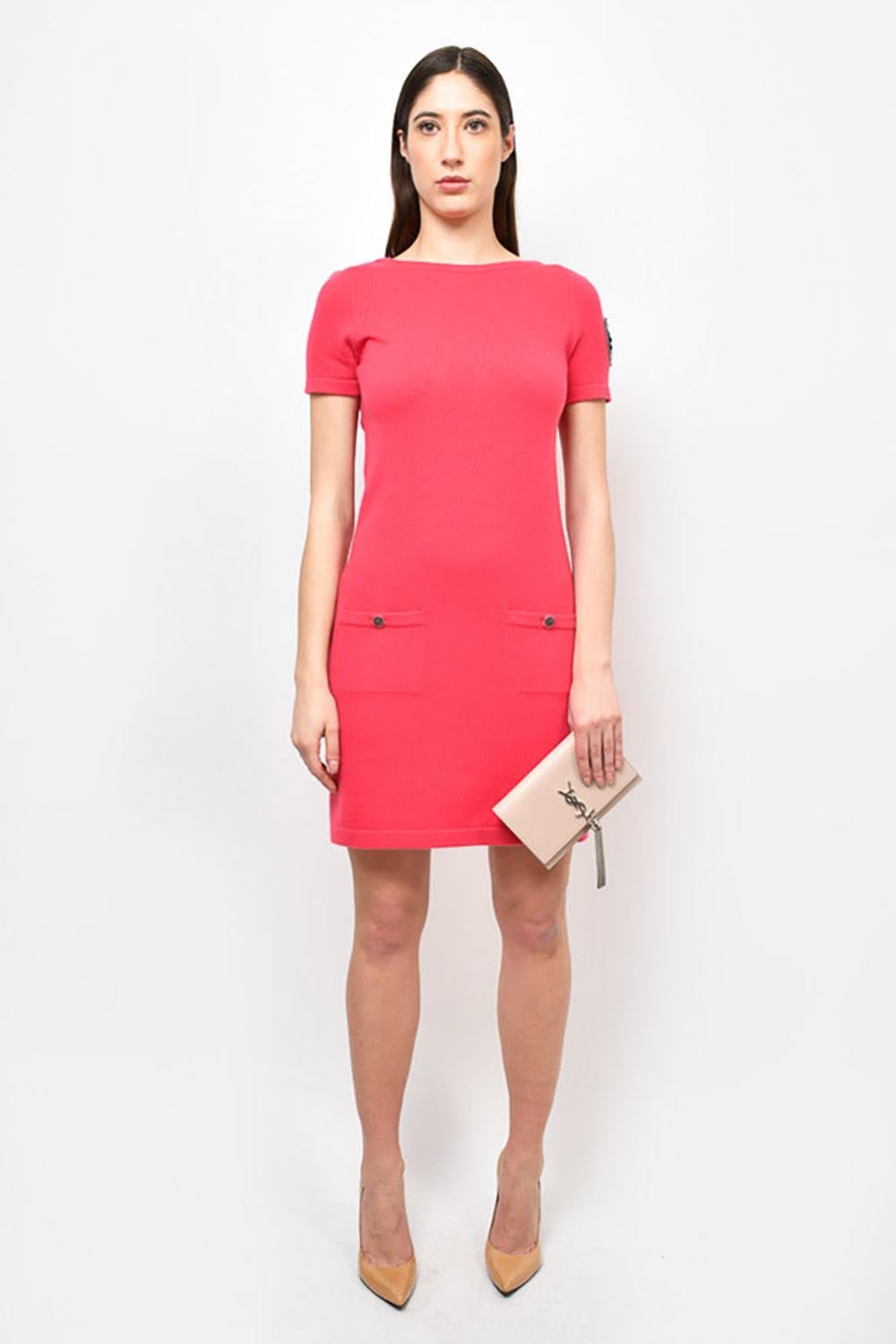 Chanel CC Patch Candy Pink Cashmere Dress For Sale 1