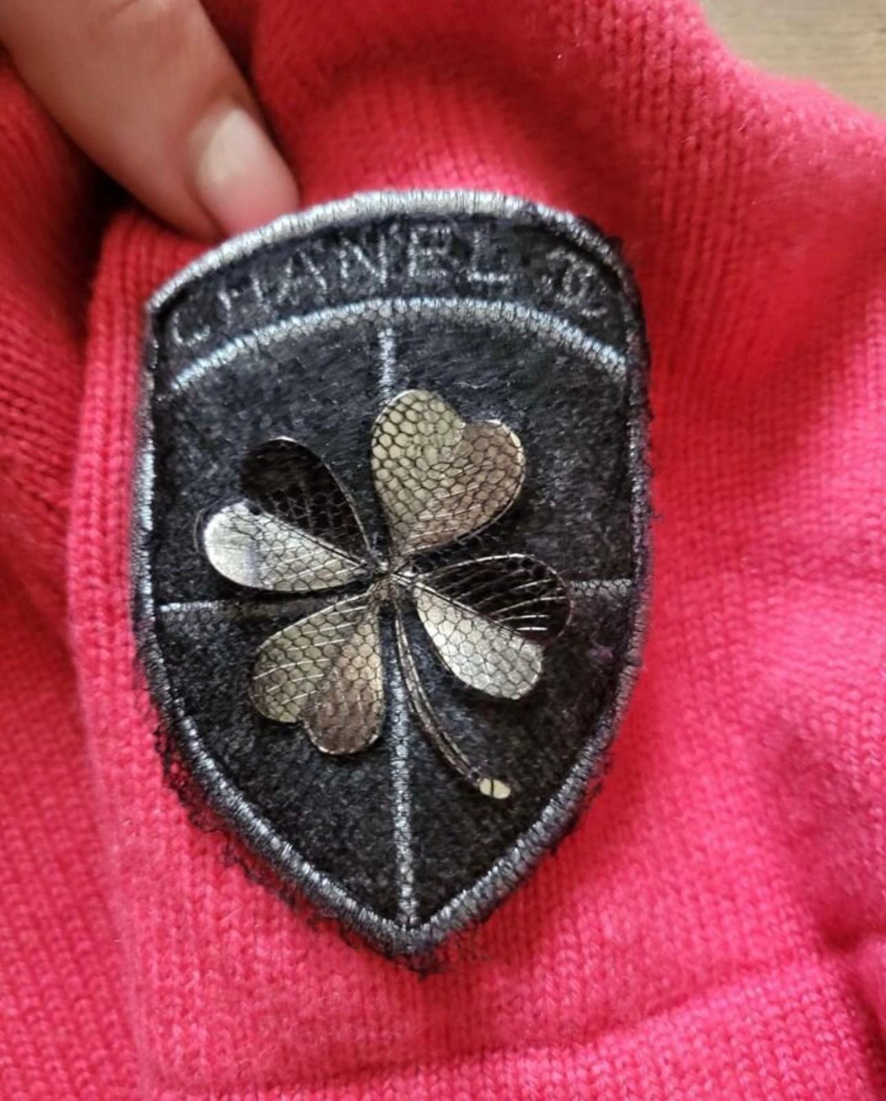 Chanel CC Patch Candy Pink Cashmere Dress For Sale 4