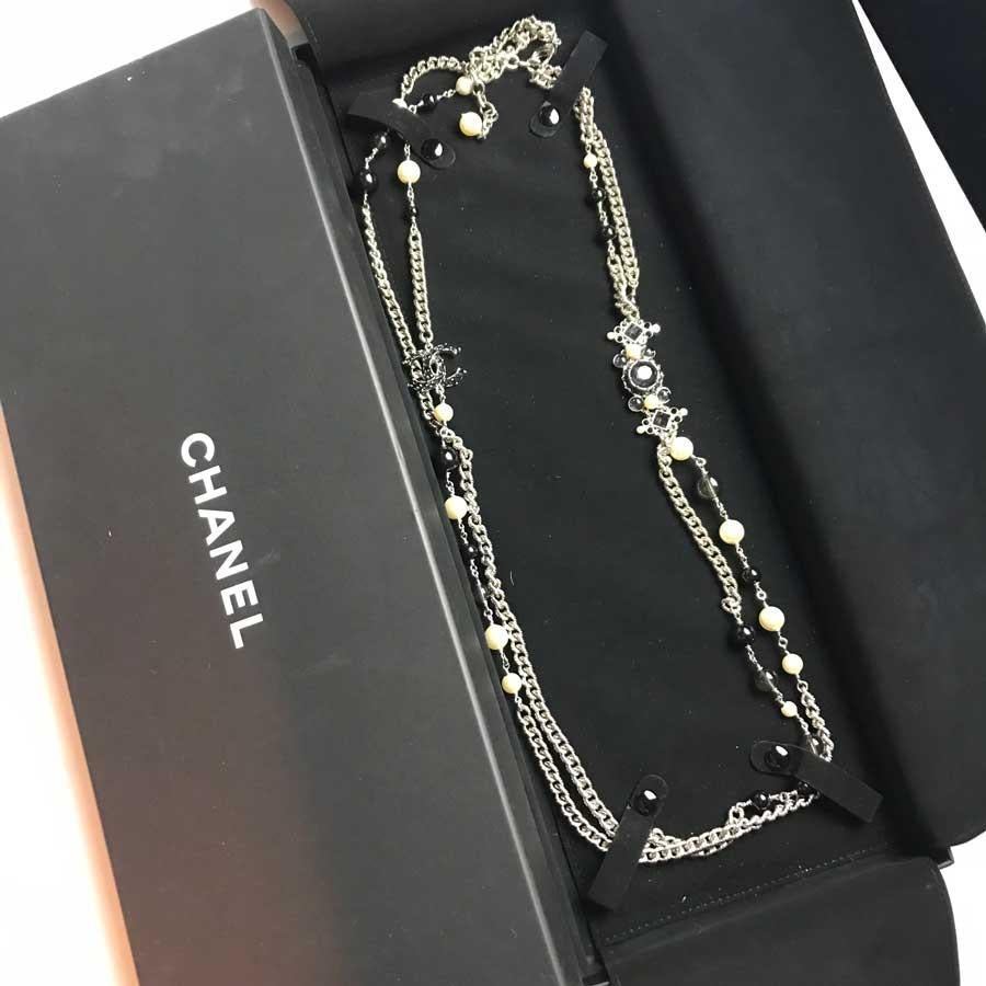 Chanel CC Pearl And Black Pearls Long Necklace  2
