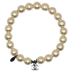 Retro Chanel CC Pearl Bracelet 