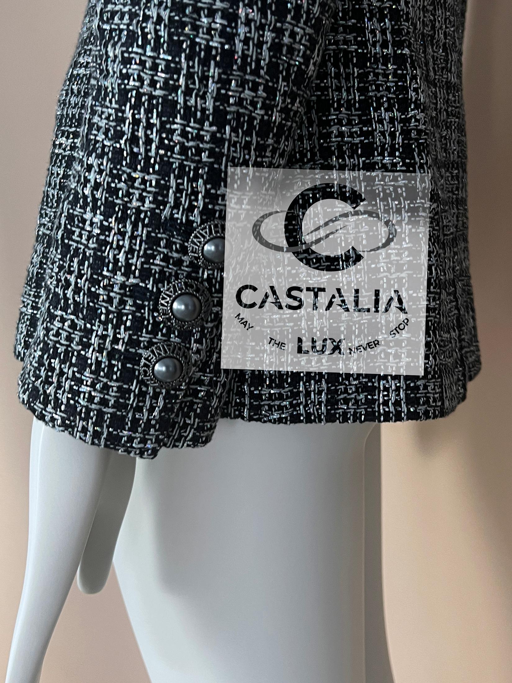 Chanel CC Pearl Buttons Black Shimmer Tweed Jacket 42 FR im Angebot 5