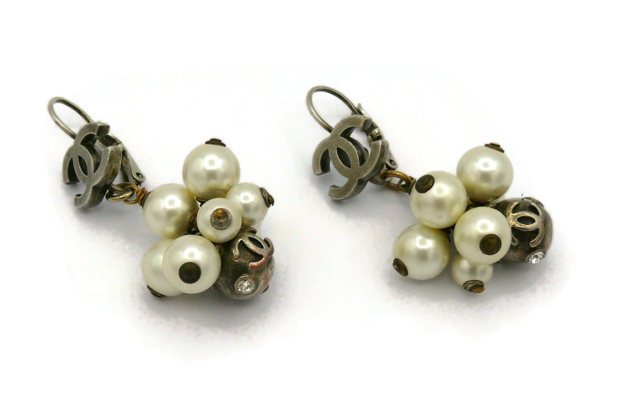 Women's CHANEL CC Pearl Cluster Keeper Earrings, Fall 2004 For Sale