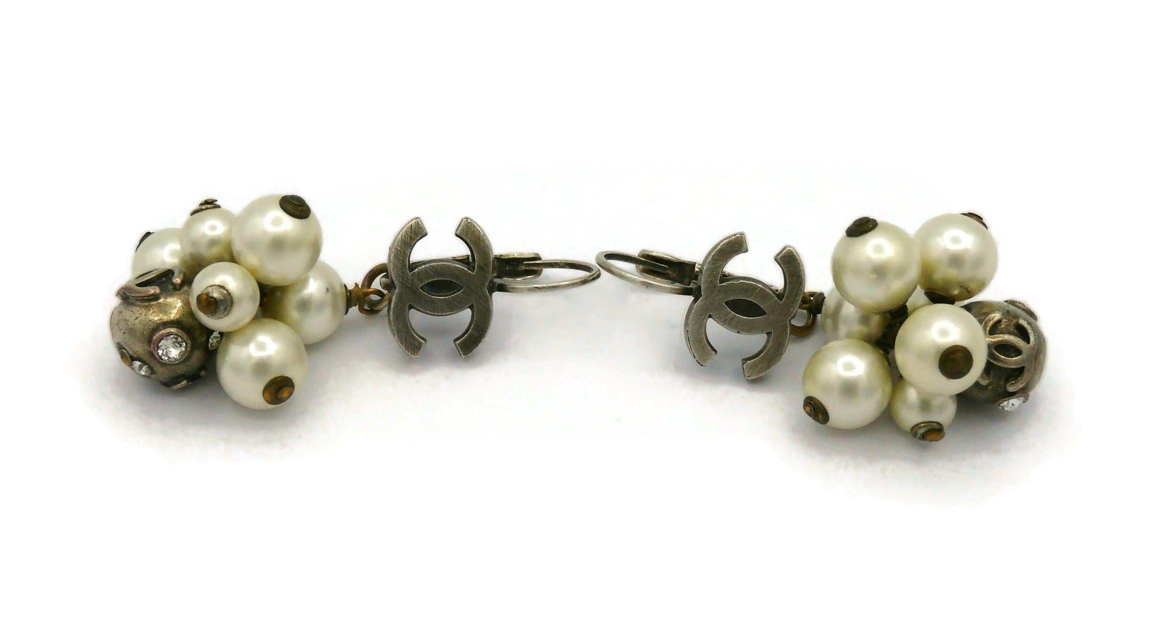 CHANEL CC Pearl Cluster Keeper Earrings, Fall 2004 For Sale 2