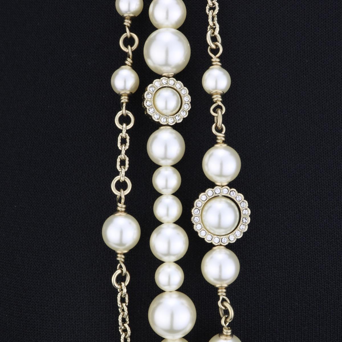 CHANEL CC Pearl Crystal Camellia Gold-Tone Long Necklace 2019 3