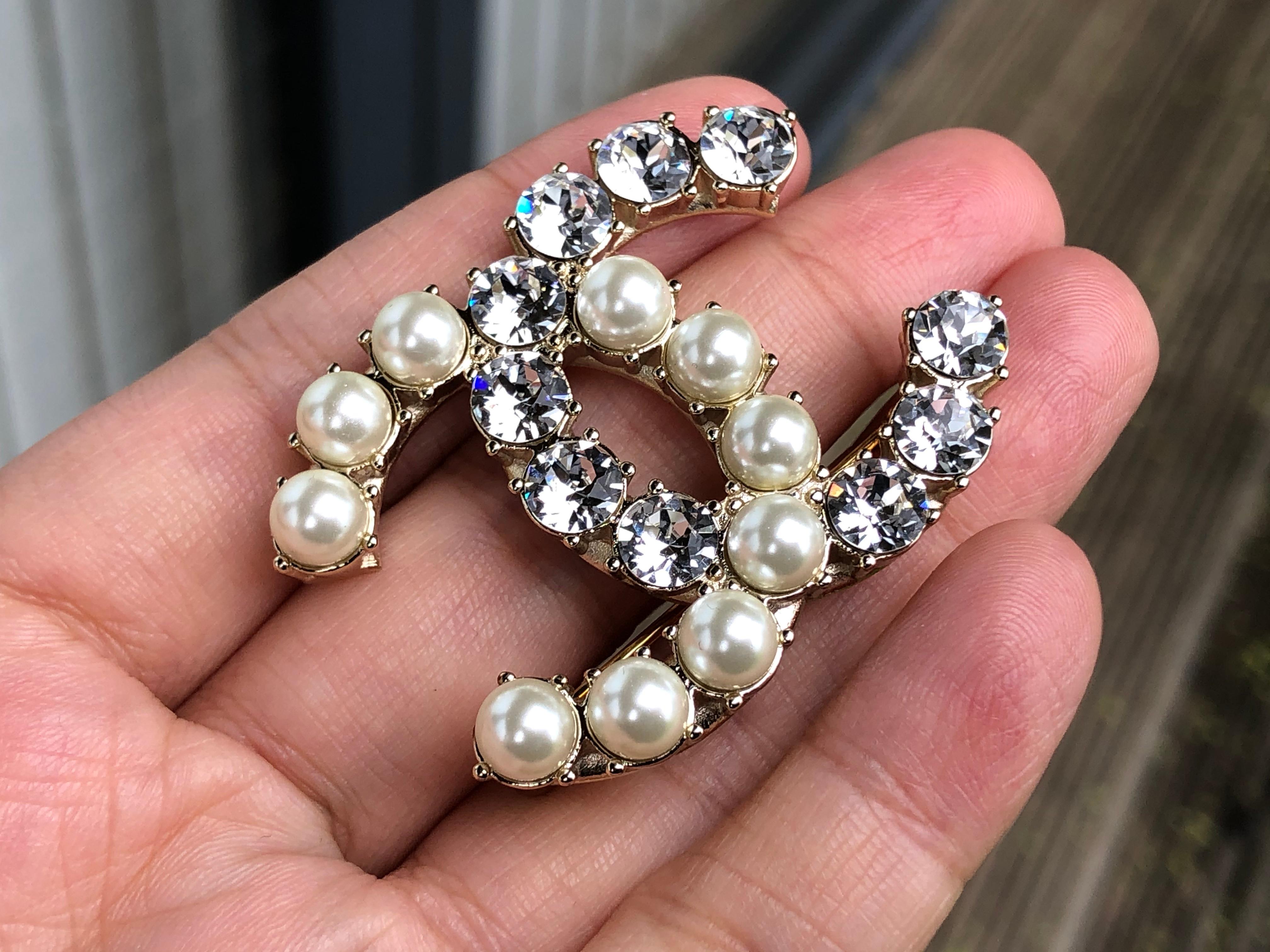 pearl chanel brooch