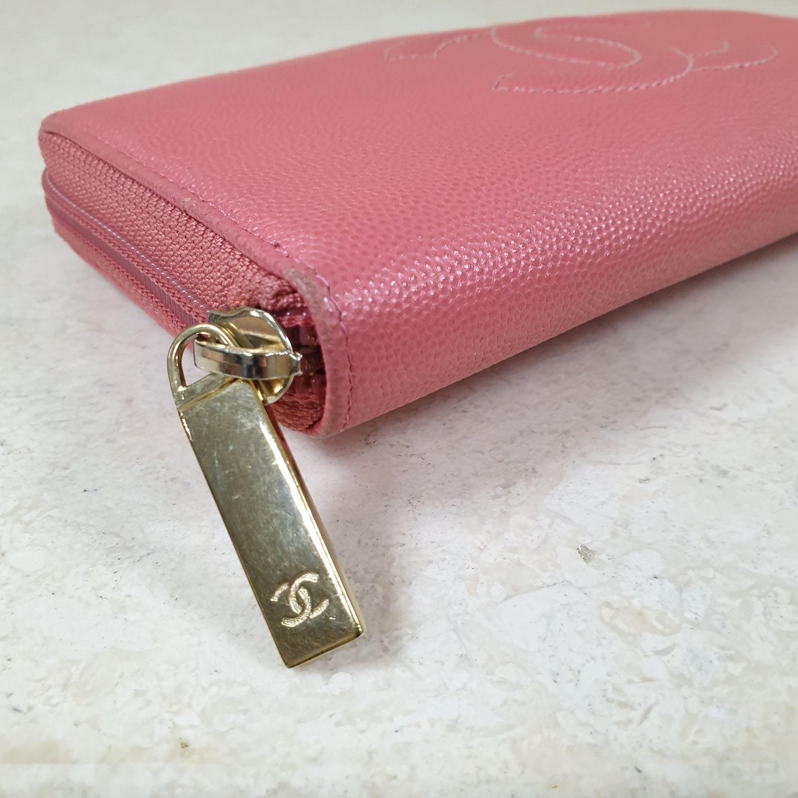 Chanel CC Pink Caviar Leather Wallet For Sale 7
