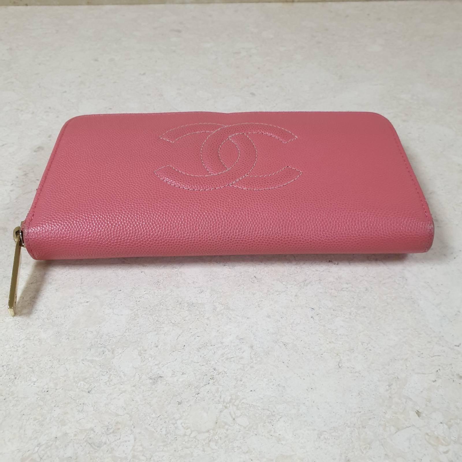 CHANEL Caviar Leather CC Zip Around Long Wallet 
Style:Long Wallet 
size:W7.6 x H3.8inch / W19.2cm x H9.7cm 
Material:Caviar Leather 
No box. No dust bag
Condition:good with signs of wear seen on pics.