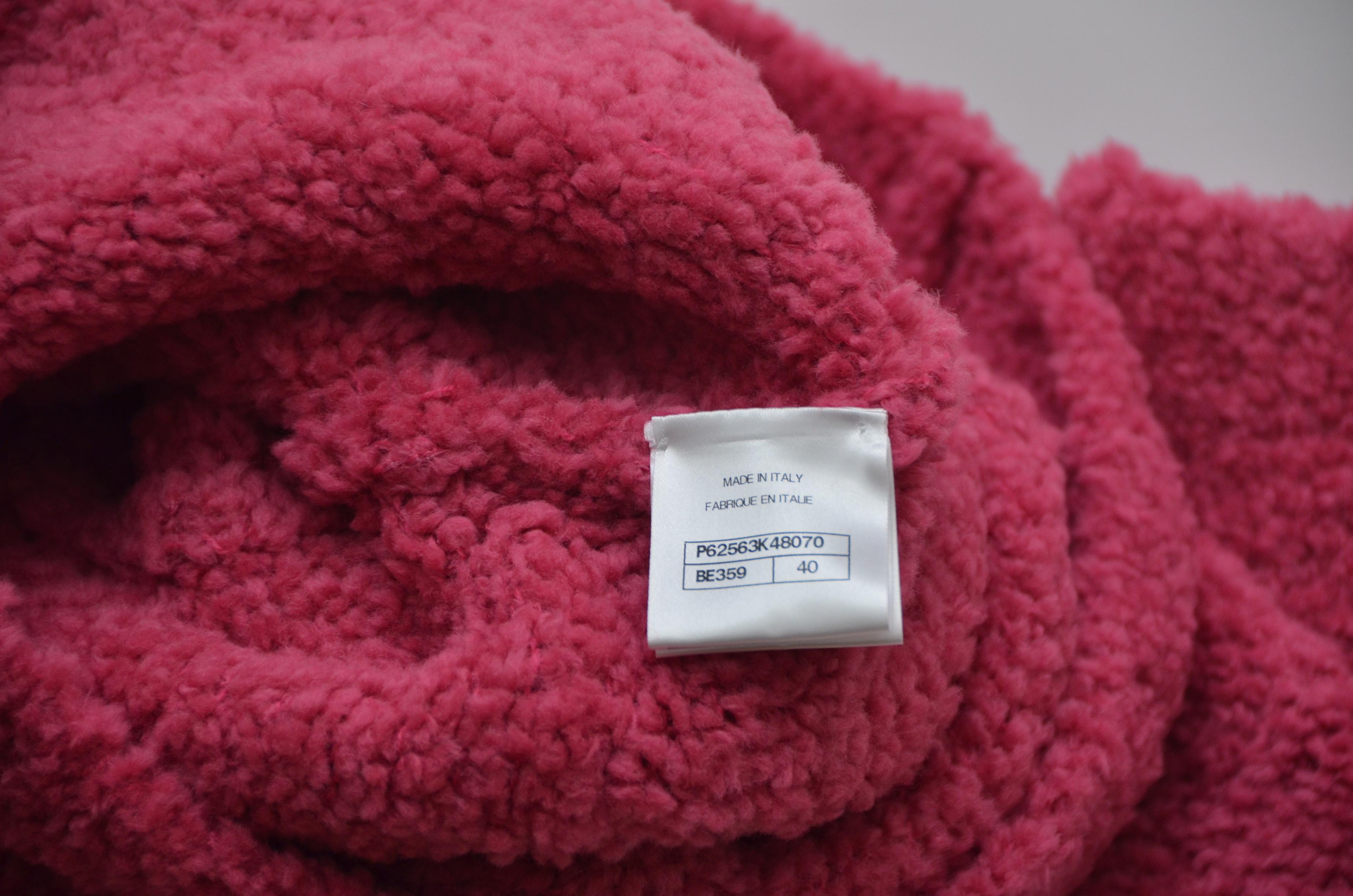 CHANEL CC Rosa Teddy Pullover Pullover NEU Größe 40FR (Pink)