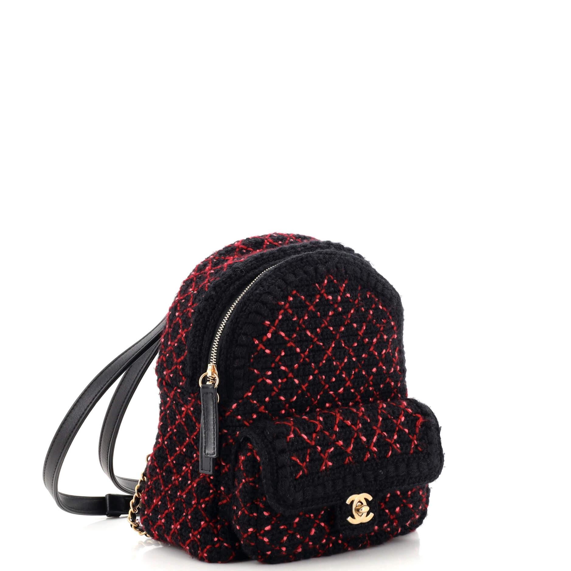Chanel CC Pocket Backpack Quilted Tweed Mini In Good Condition For Sale In NY, NY