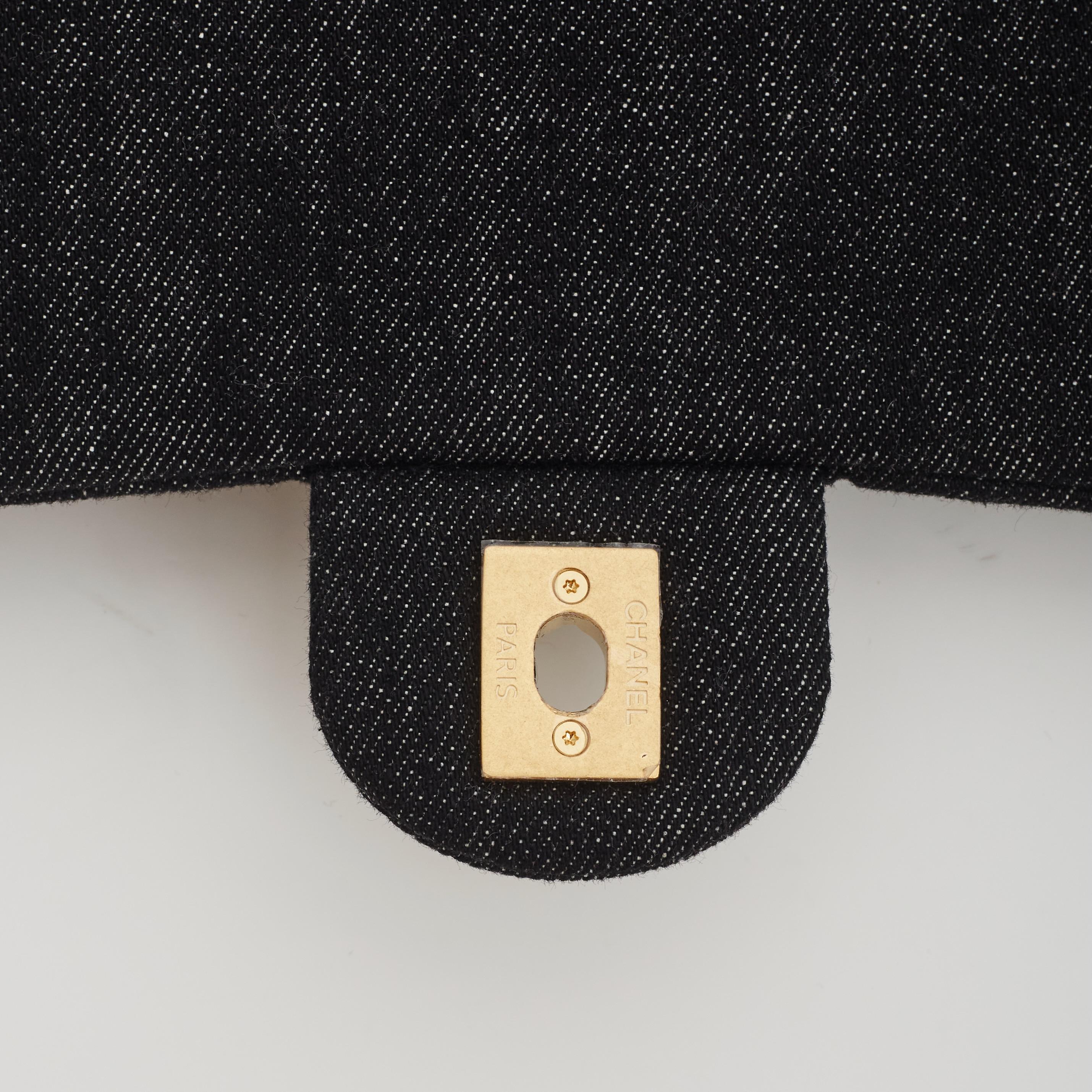 Chanel CC Quilted Black Denim Medium Flap Bag (2022) 5