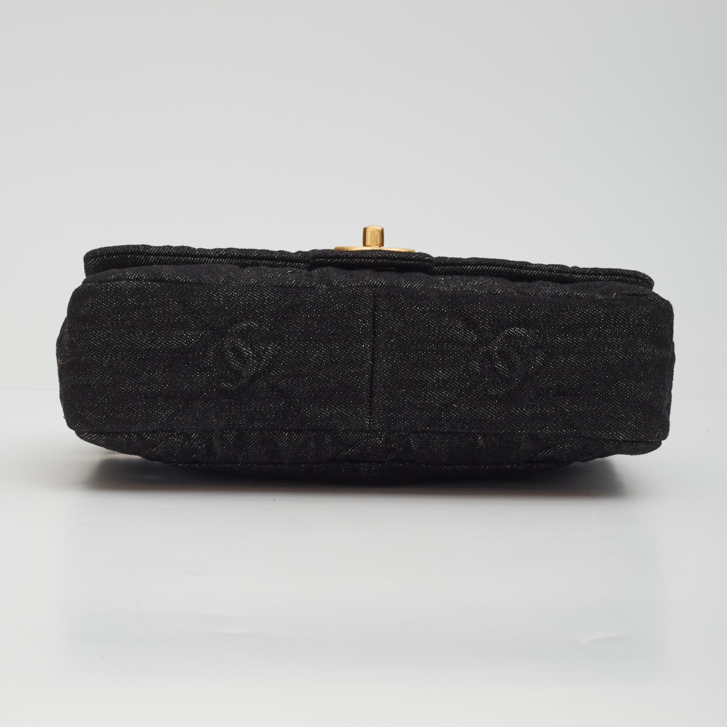 Chanel Cc Quilted Black Denim Medium Flap Bag (2022) For Sale 3