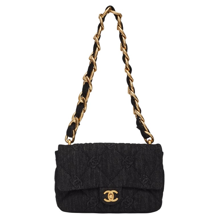 Chanel CC Quilted Black Denim Medium Flap Bag (2022) For Sale at 1stDibs
