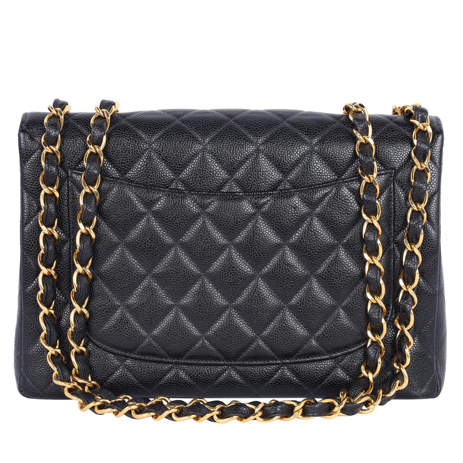 Chanel CC Quilted Jumbo Classic Caviar Leather Flap Bag Black For Sale 1
