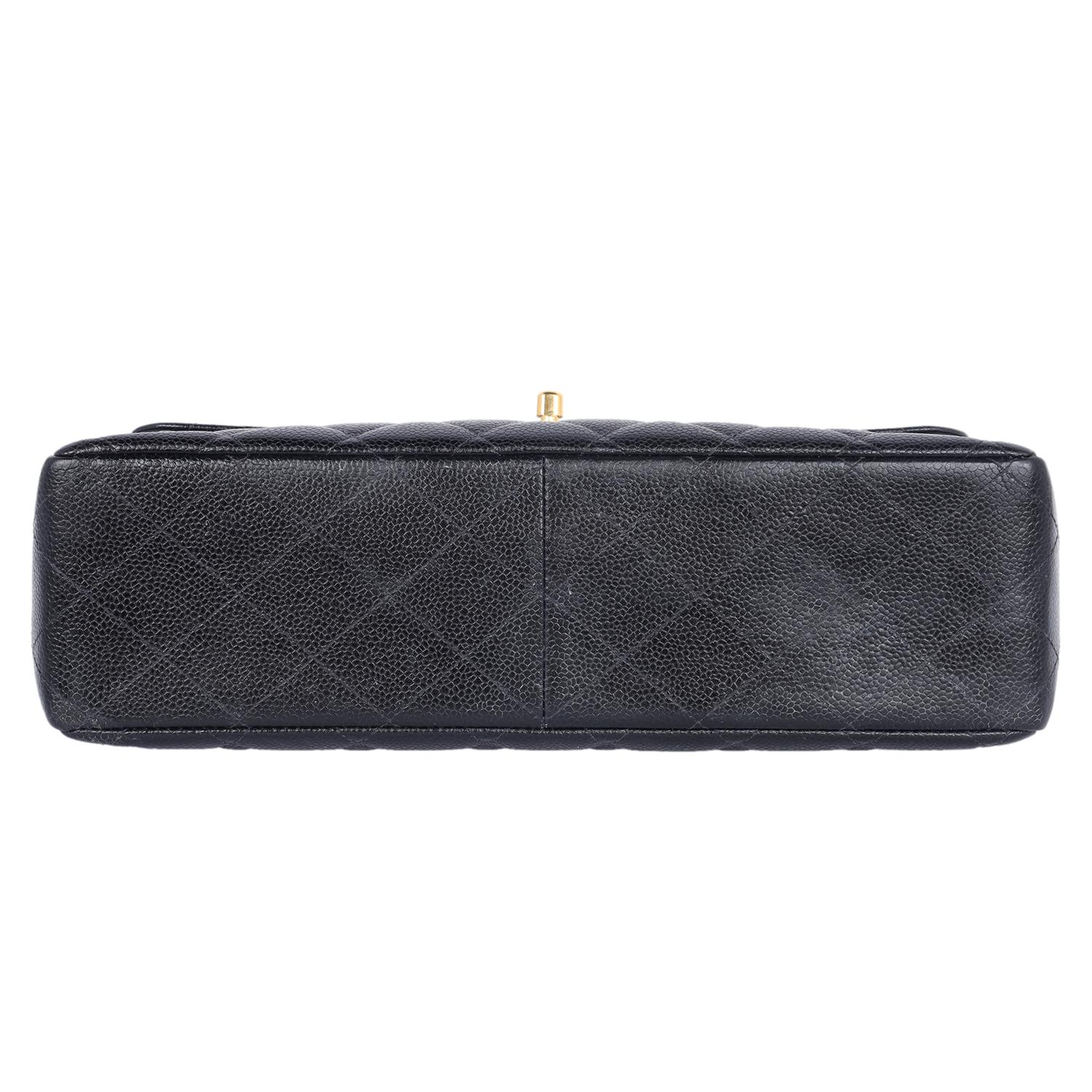 Chanel CC Quilted Jumbo Classic Caviar Leather Flap Bag Black For Sale 4