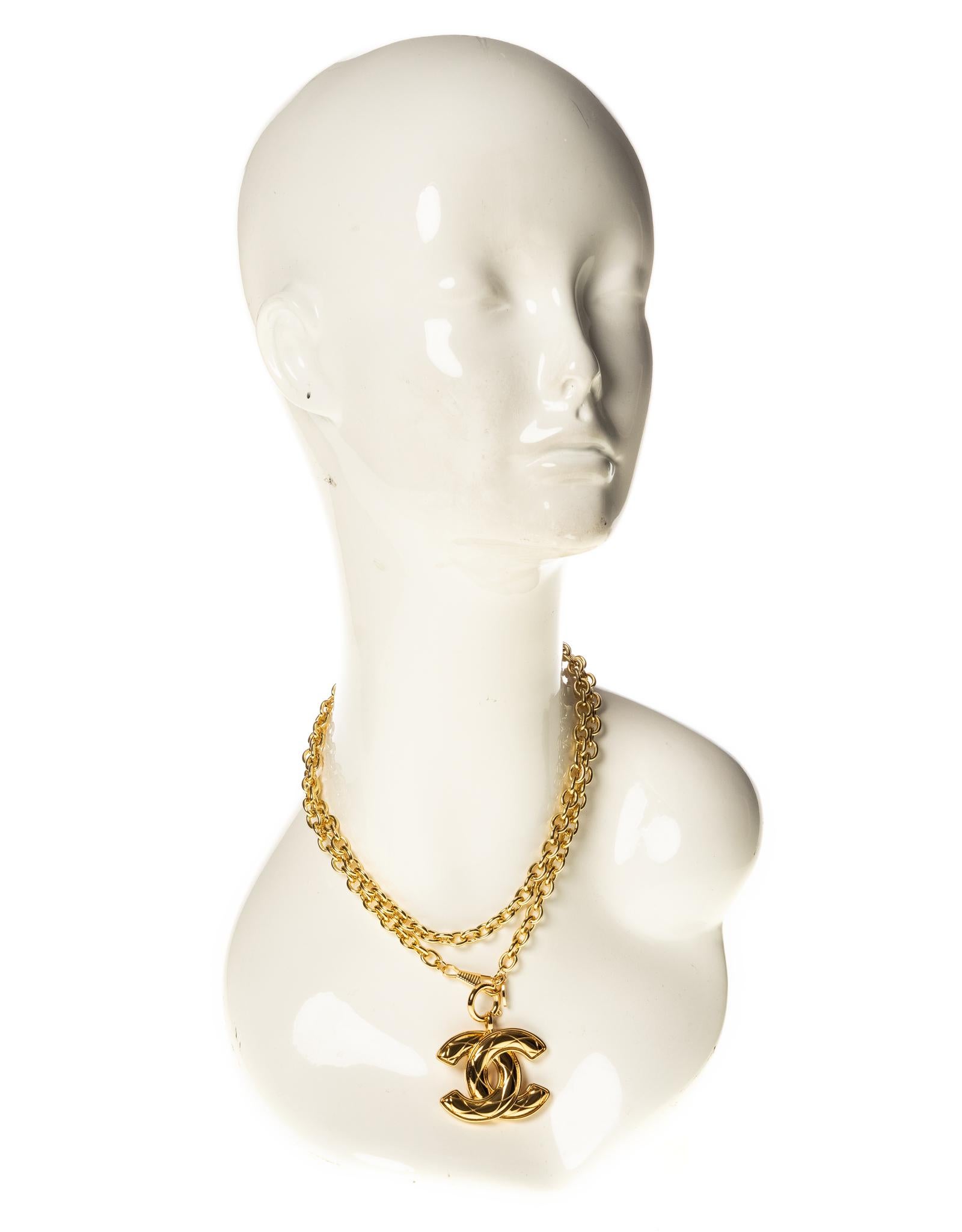 Chanel long chain necklace with CC logo quilted pendant. Very good condition, comes with Chanel box. Only pendant is authentic, necklace added by jeweller. 

COLOR: Gold
MATERIAL: Metal 
MEASURES: Charm diameter 1.5”, chain circumference roughly