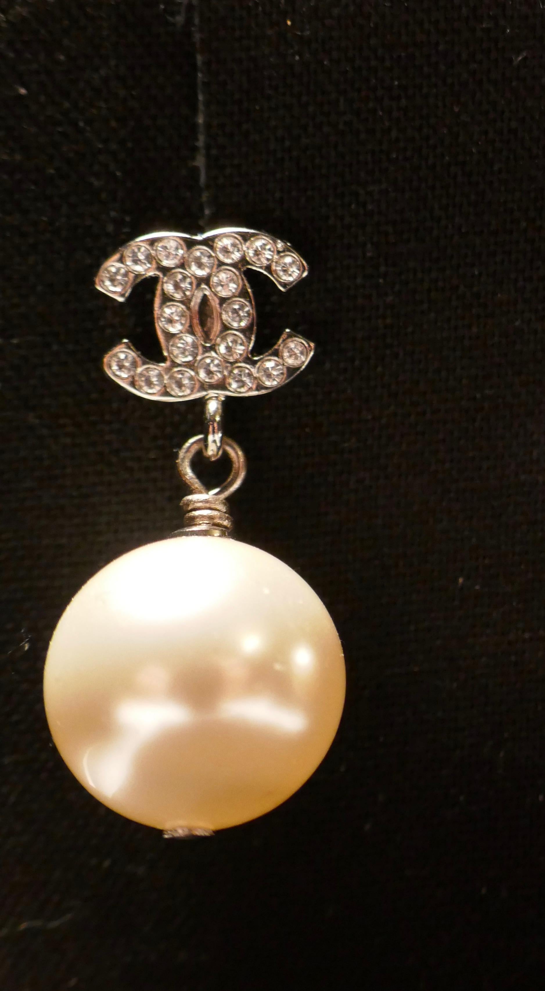 Chanel CC Rhinestone Crystal Earrings with Large Pearl Pendant Drop In Good Condition In Godshill, Isle of Wight