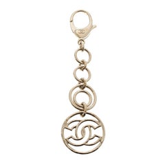 Chanel CC Round Links Gold Tone Key Ring