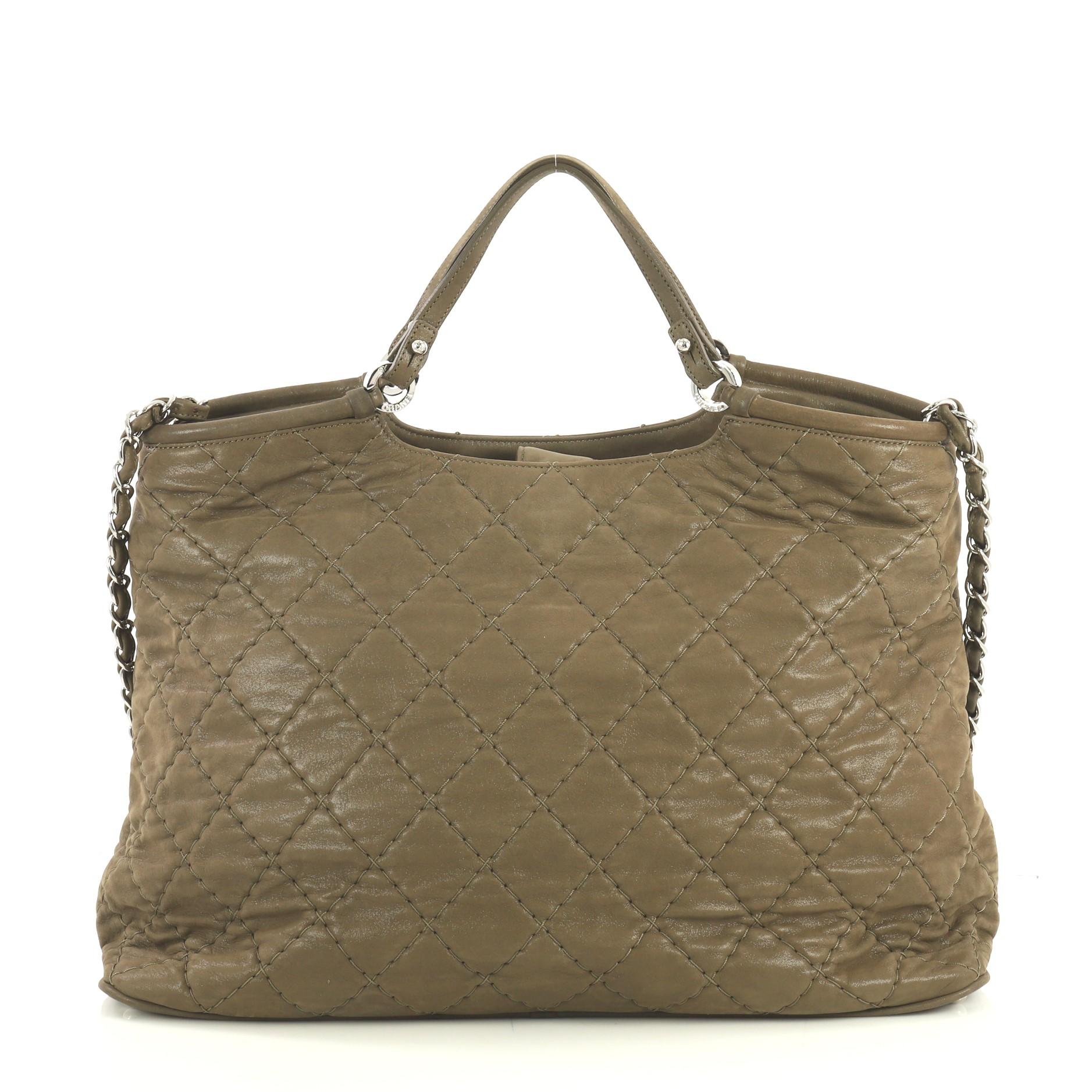 Chanel CC Sea Hit Tote Quilted Iridescent Calfskin Large In Good Condition In NY, NY