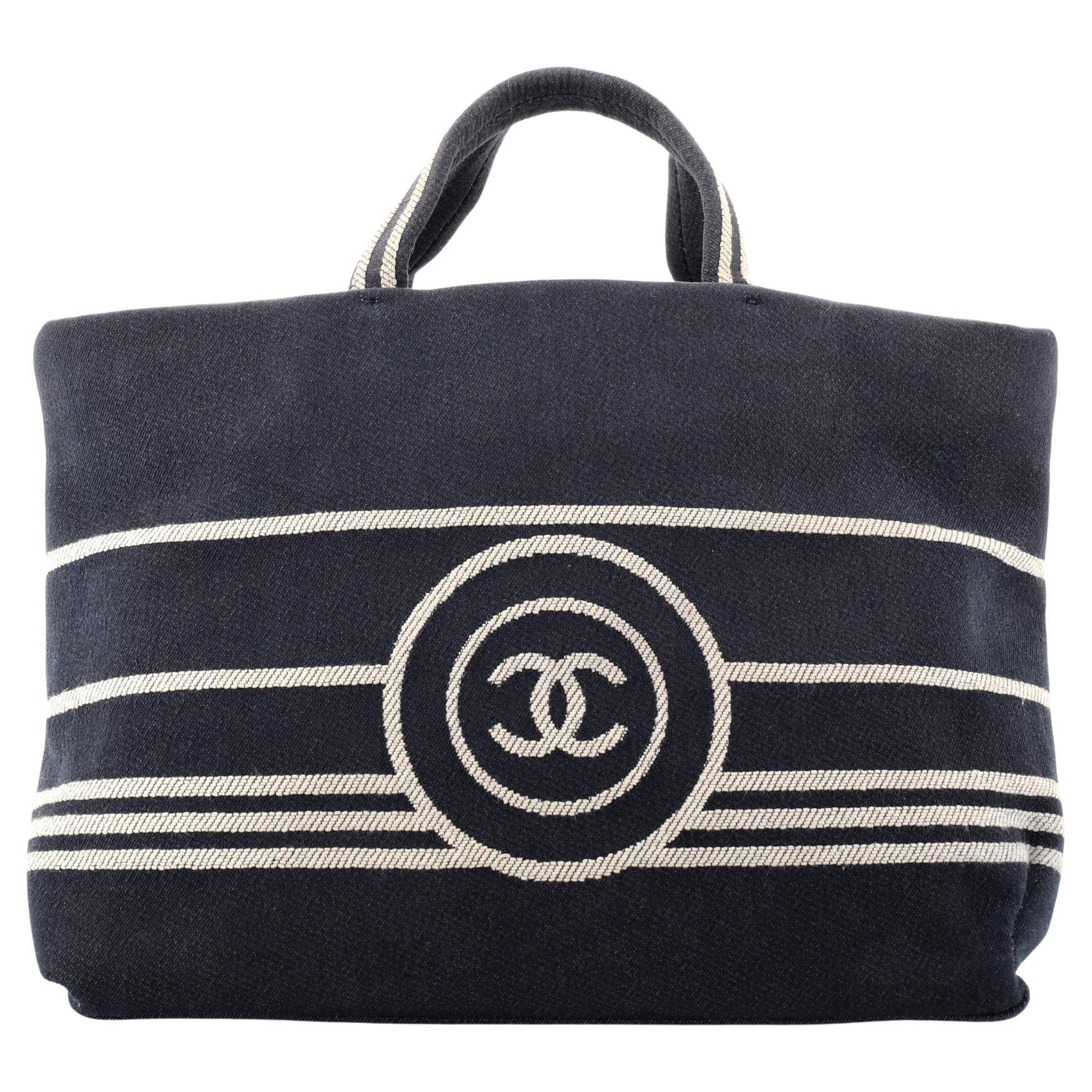 Chanel CC Einkaufstasche aus Denim Groß
