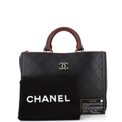 Chanel CC Einkaufstasche aus Stitched Bullskin Medium