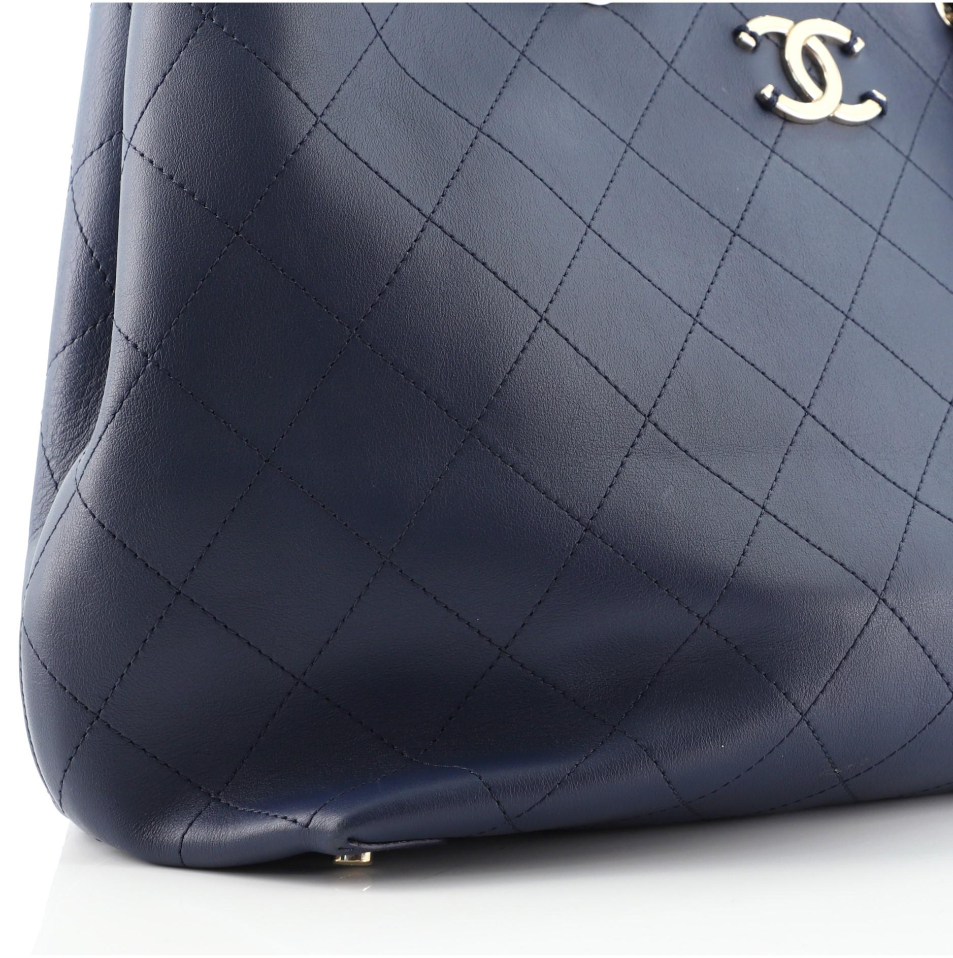 Chanel CC Shopping Tote Stitched Calfskin Large 3