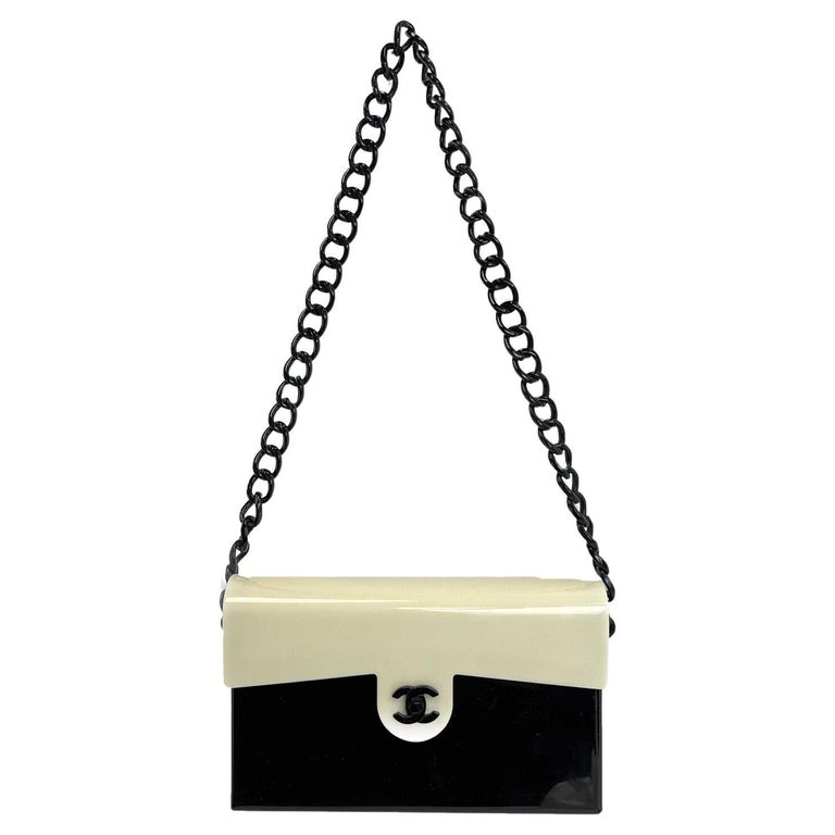 Chanel Black x White Bicolor CC Logo Flap Chain Bag Crossbody