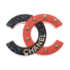 Chanel CC Star Resin Gold Tone Pin Brooch