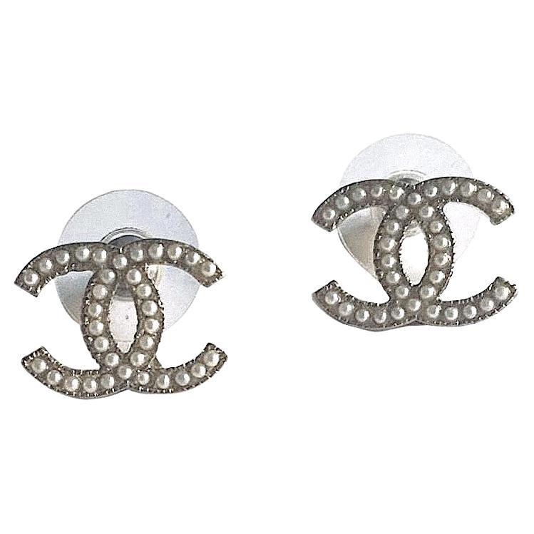 CHANEL CC Stud Earrings in Ruthenium and Rhinestones at 1stDibs  chanel  ruthenium earrings, cc studs, chanel cc rhinestone earrings