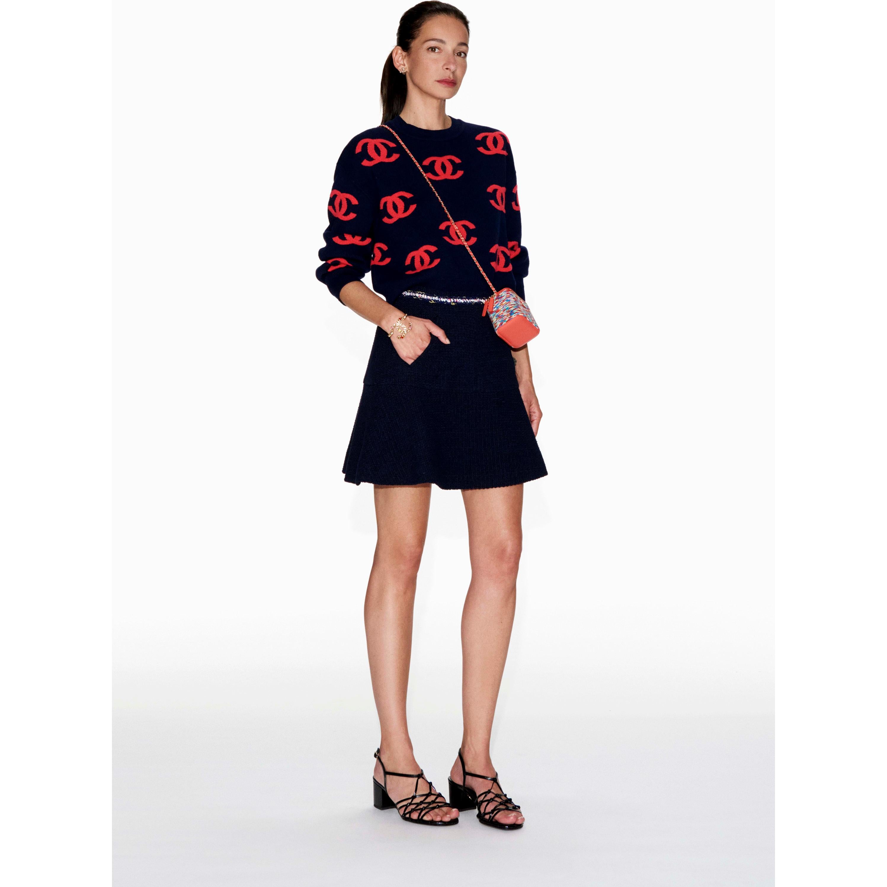 CHANEL  CC-Pullover  Größe 38 Neu mit Etiketten 1