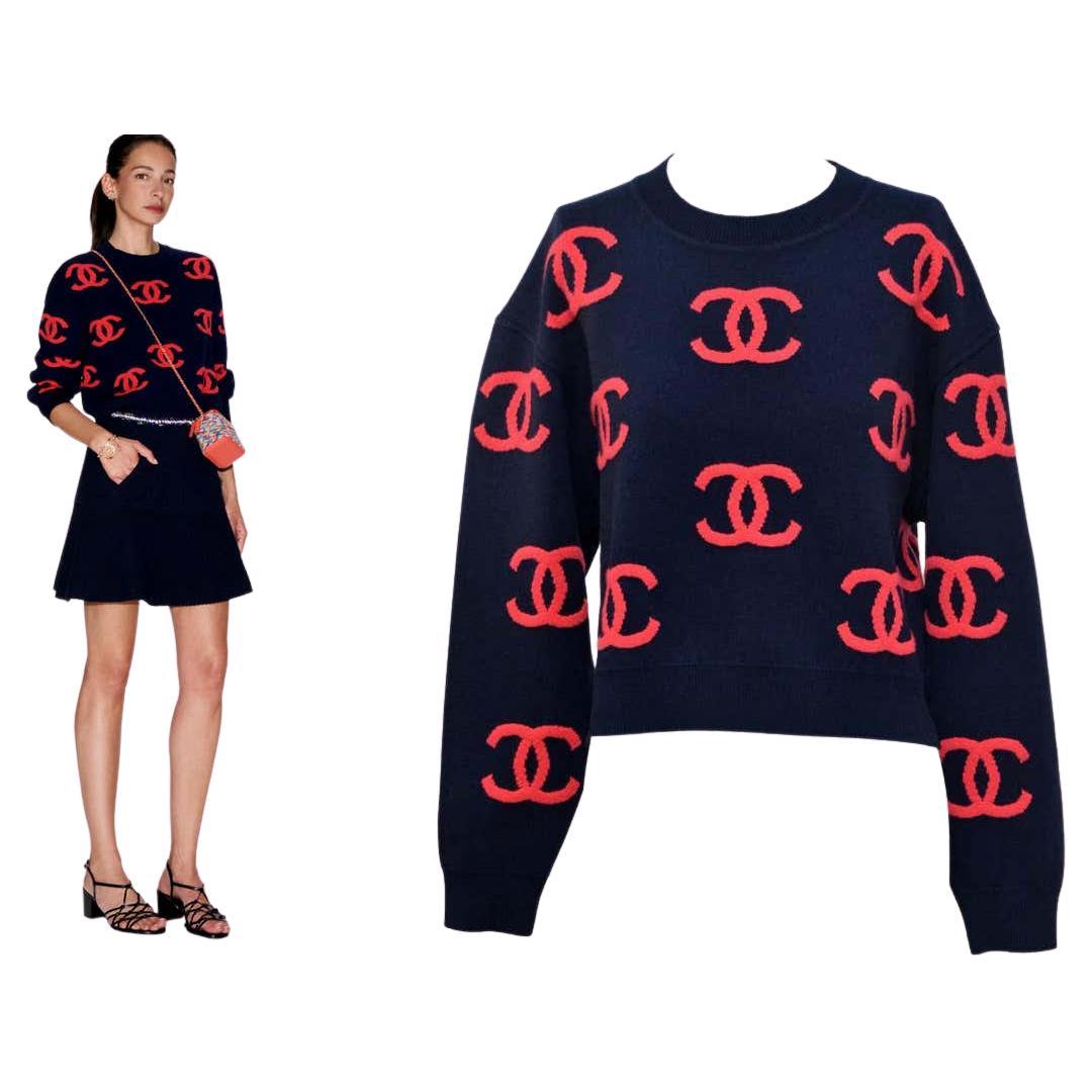 CHANEL CC Sweater Size 38 New With Tags For Sale