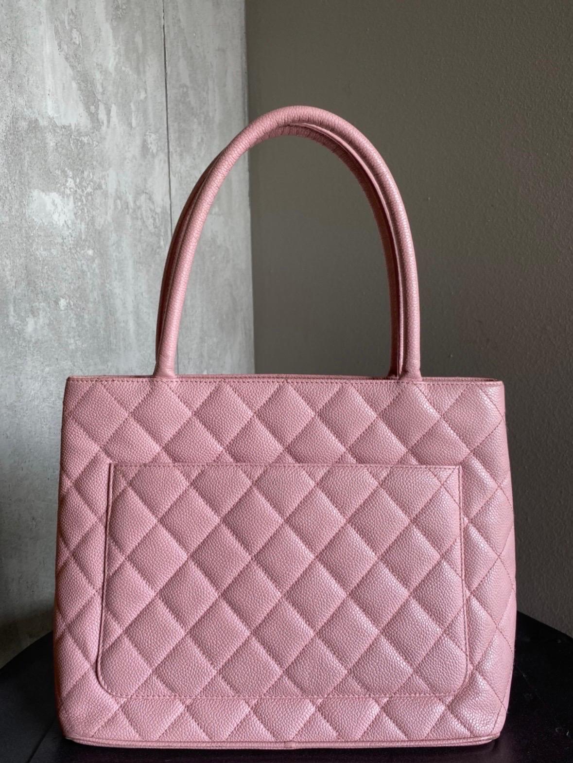 Women's or Men's Chanel CC Timeless Medallion Zip Tote Pink Shoulder Bag