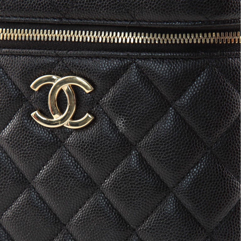 Chanel CC Top Handle Vanity Case with Chain Quilted Caviar Small For