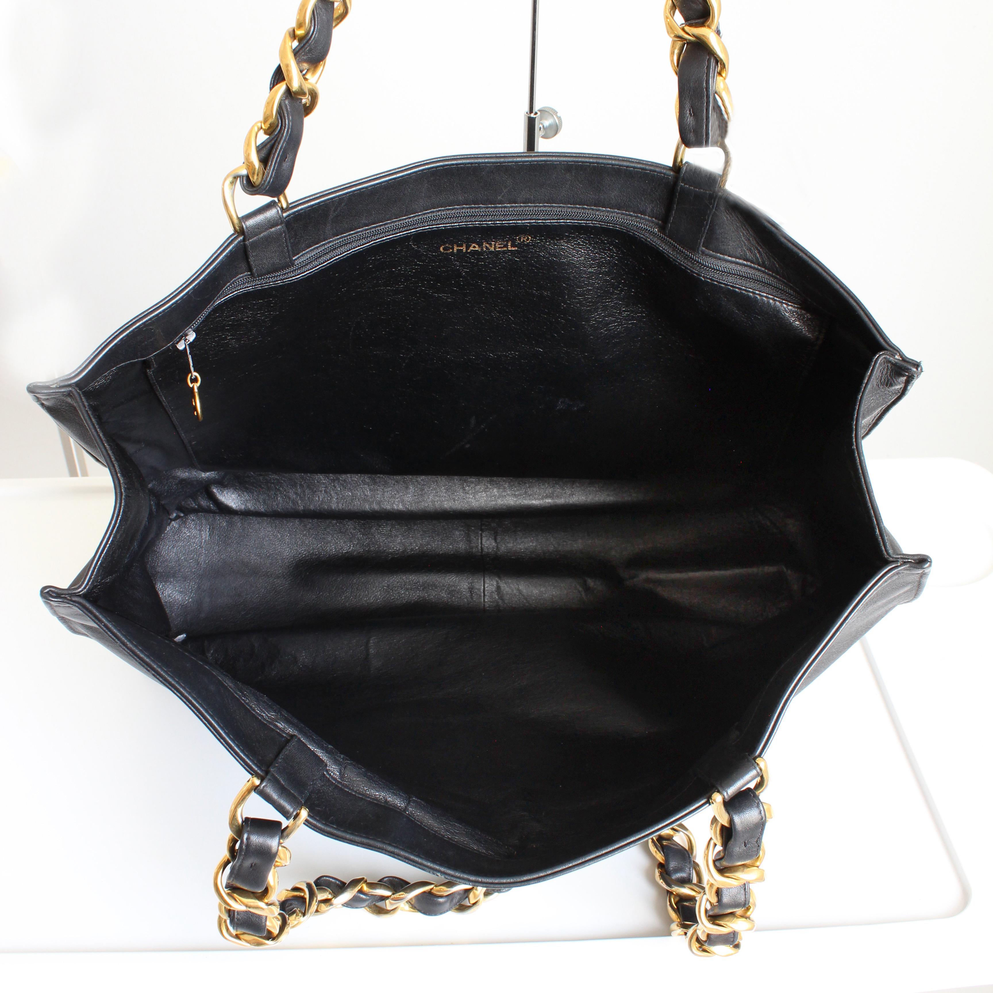 Chanel CC Tote Bag Black Lambskin Gold Chain Vintage 1990s Large Shoulder Bag  6