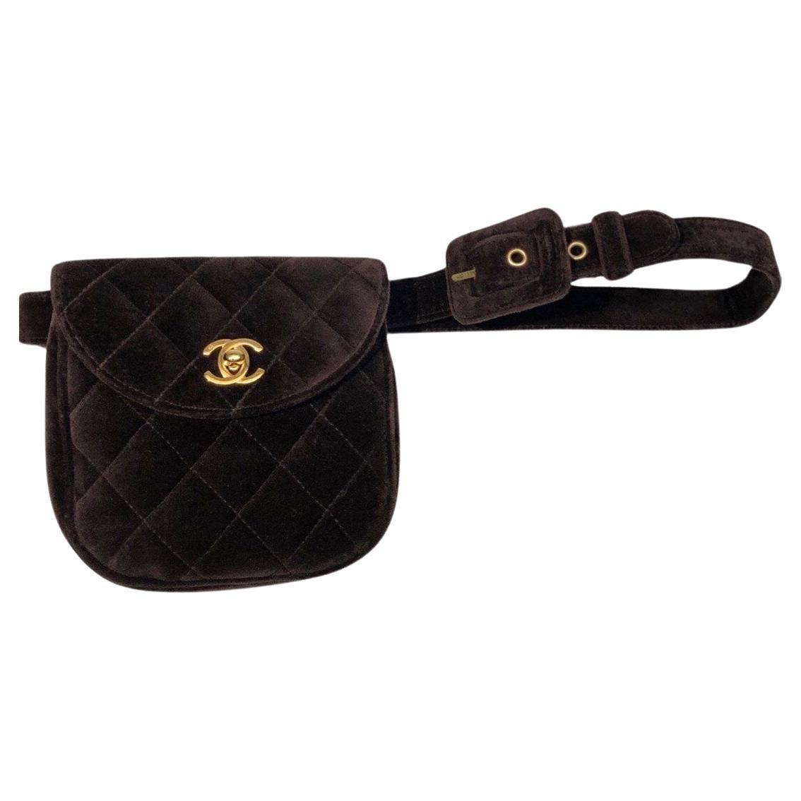 Chanel CC turn-lock brown velvet quilted flap belt bag For Sale