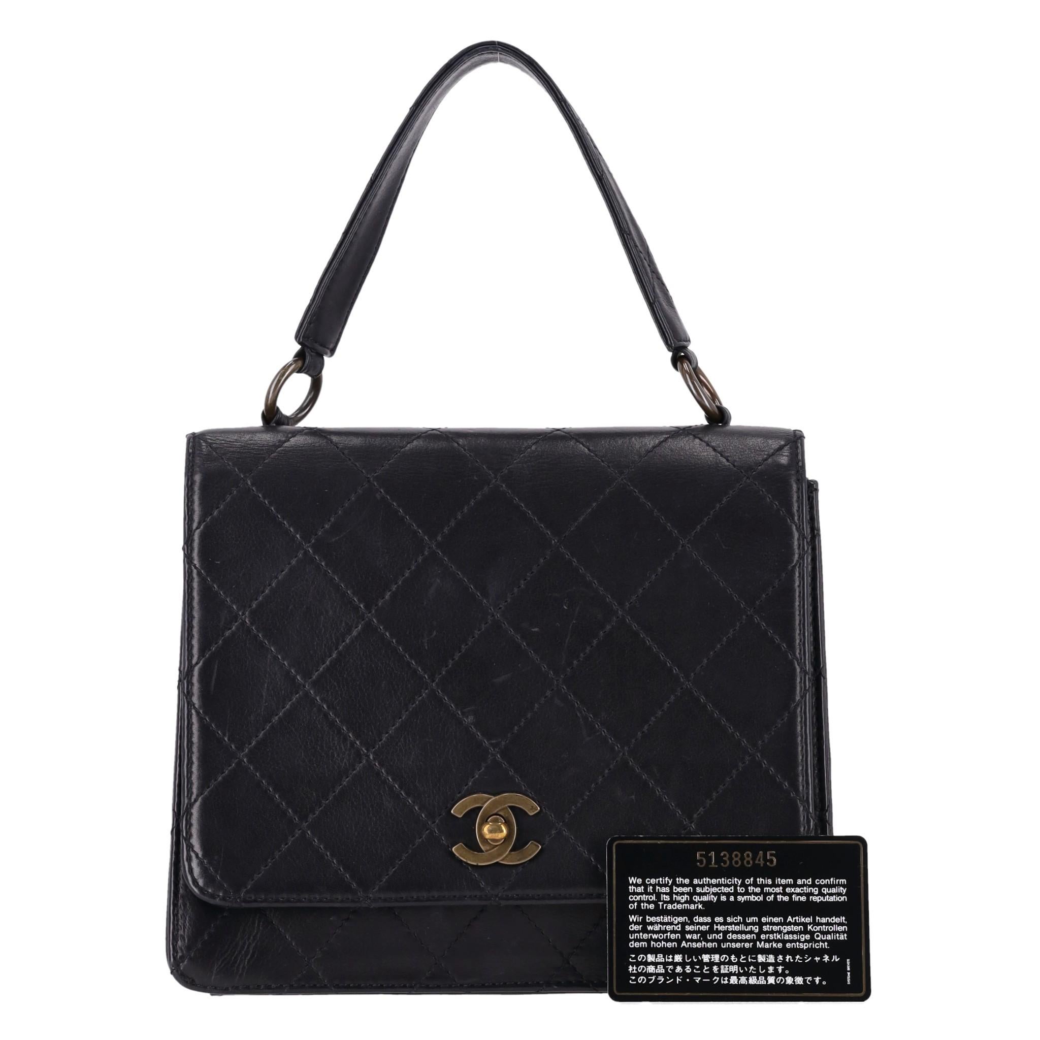 Chanel 'CC' Turn-Lock Diamond Quilted Leather Vintage Bag For Sale 1