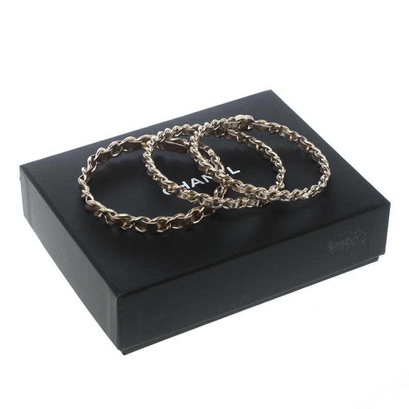 Chanel CC Turnlock Metallic Leather Woven Gold Tone Chain Set of 3 Bracelets In Excellent Condition In Dubai, Al Qouz 2