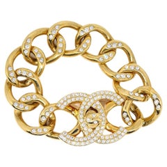 Vintage CHANEL CC Turnlock Rhinestone Gold Metal Chain Link Bracelet