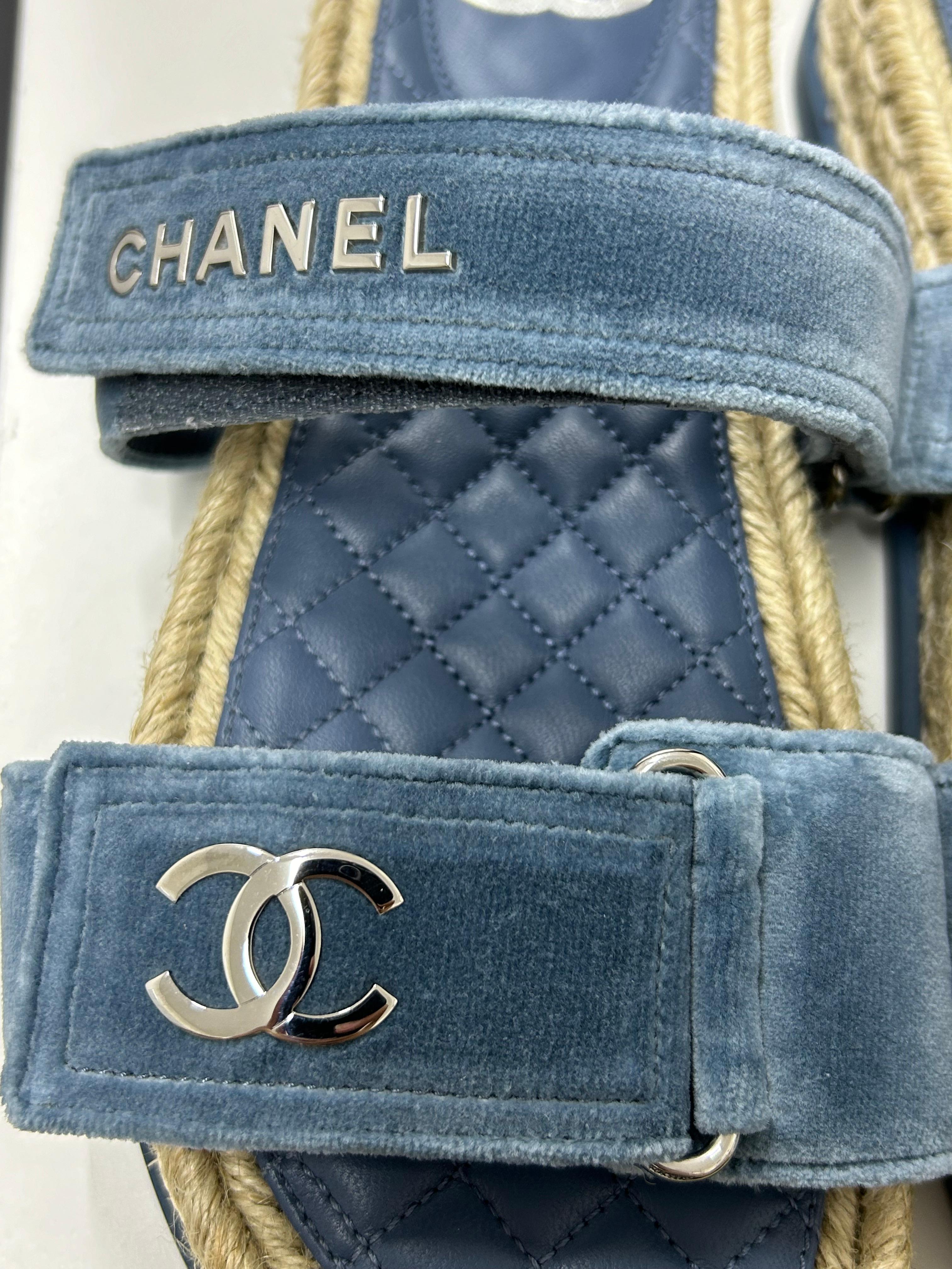Chanel CC Velvet Mules Size EU 39 4