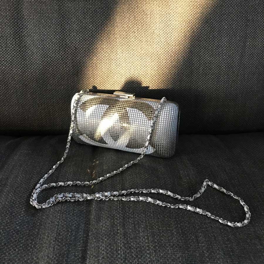 CHANEL CC White And Silver Minaudière For Sale 3