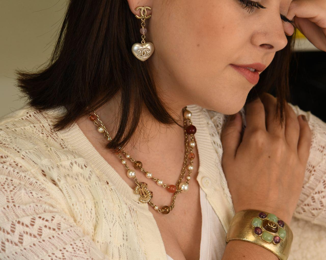 Chanel CC White Heart Faux Pearl Pendant Drop Earrings In Excellent Condition In Banbury, GB