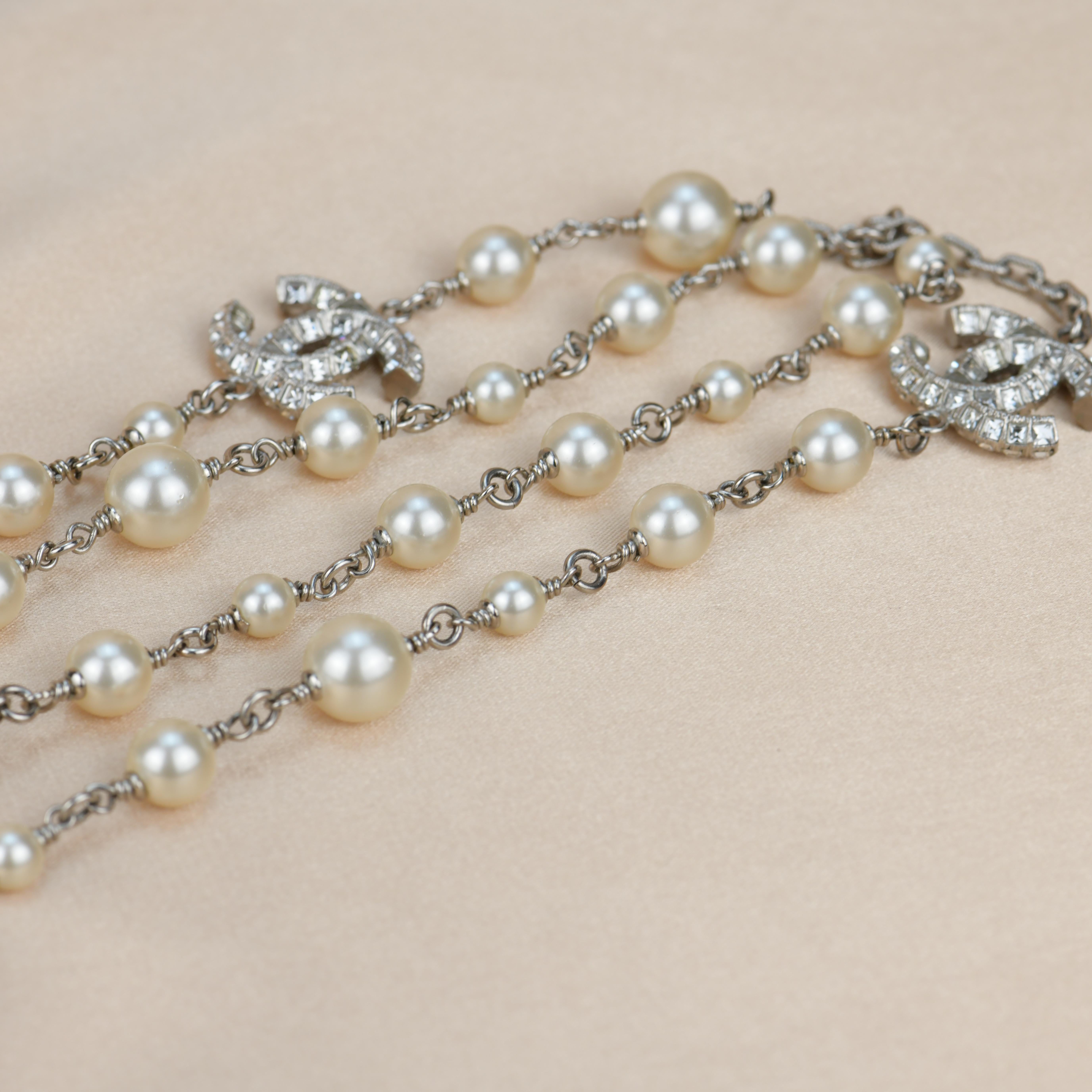 Women's or Men's Chanel CC White Pearl and Crystal Long Necklace