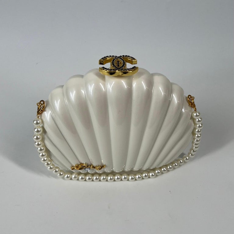 Chanel VIP shell bag  Crown jewelry, Chanel, Accessories