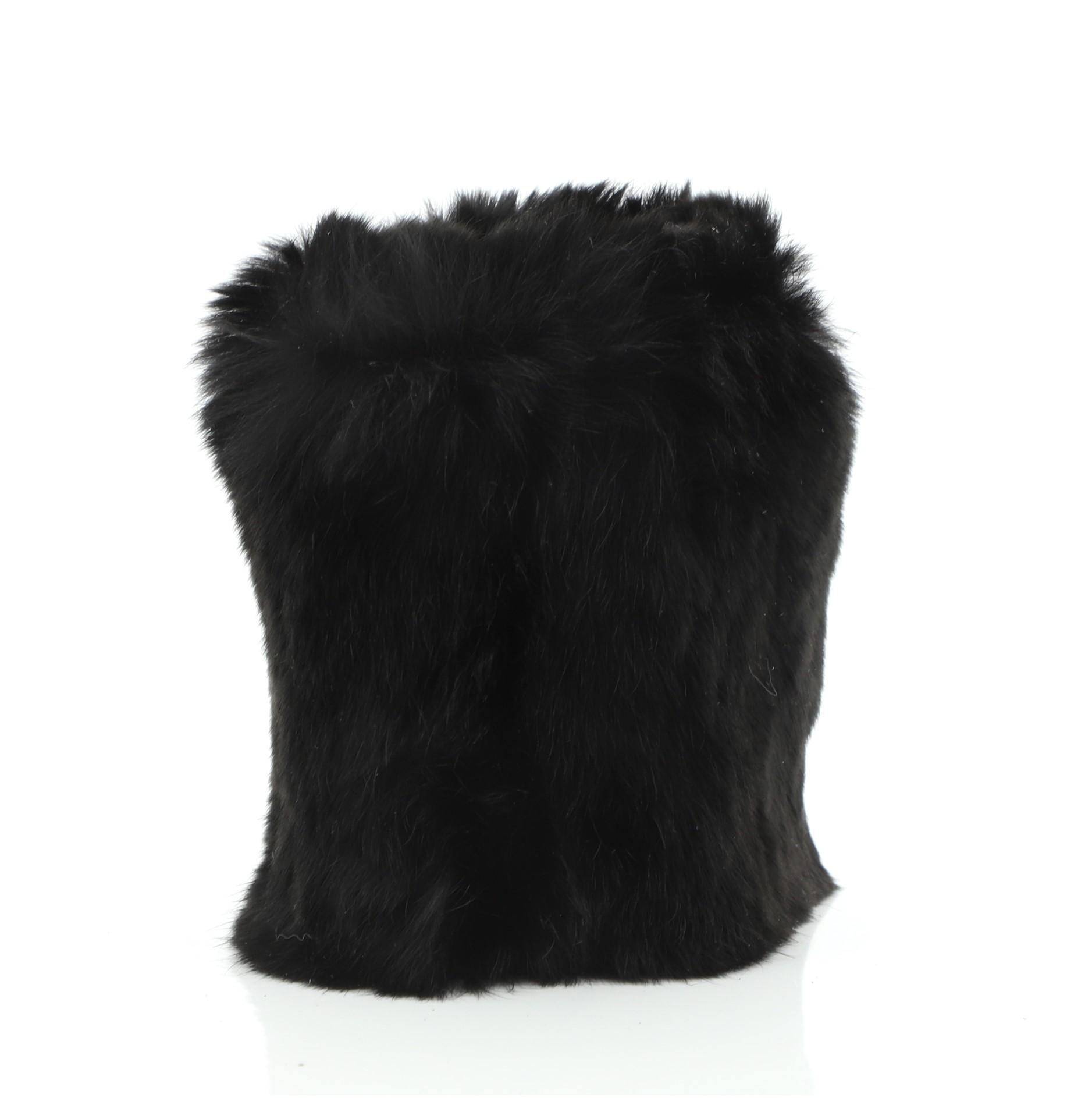 Chanel CC Wristband Lapin Fur
Black

Condition Details: Minor balding throughout.

50235MSC

Height 5