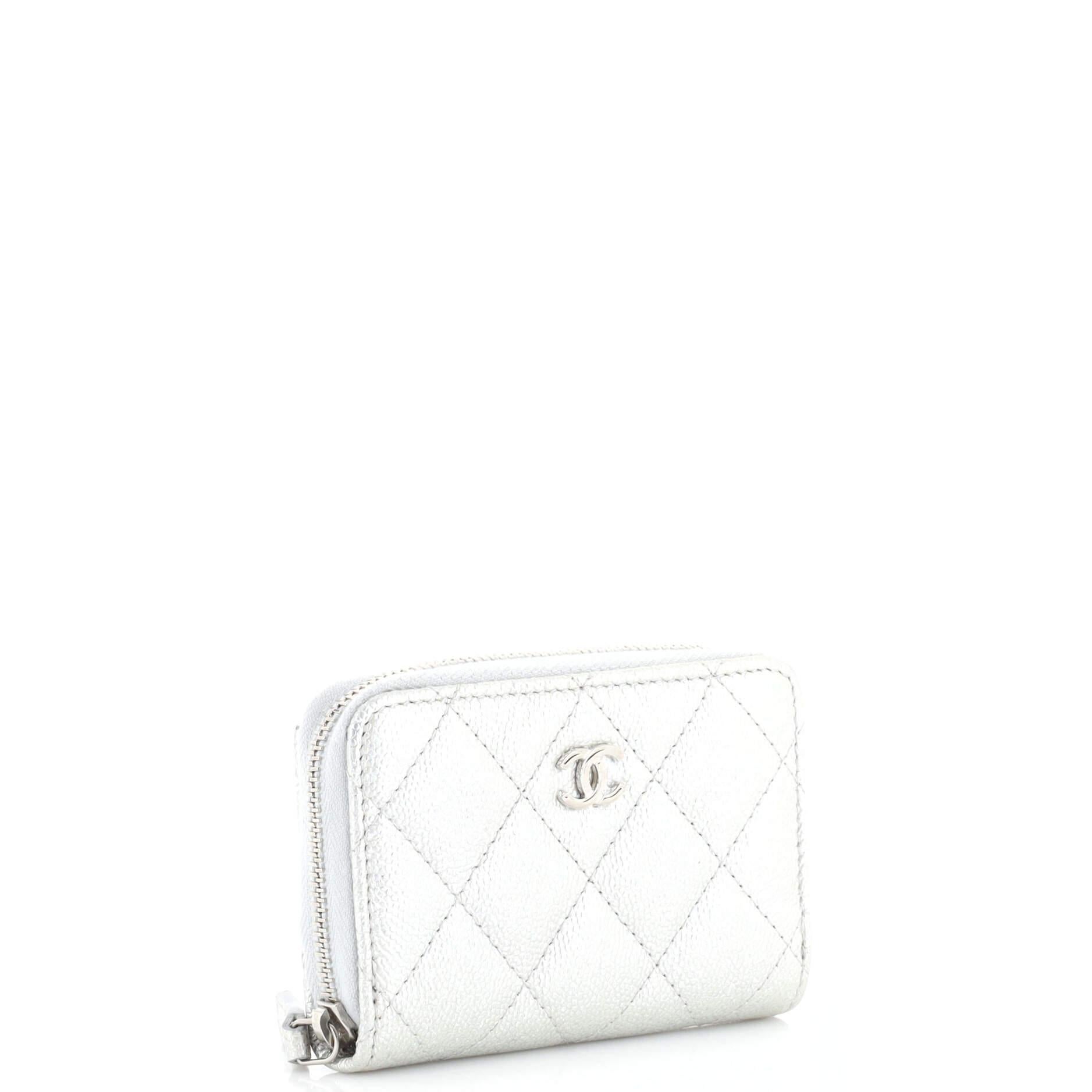 Chanel CC Zip Coin Purse Quilted Caviar Small In Good Condition In NY, NY