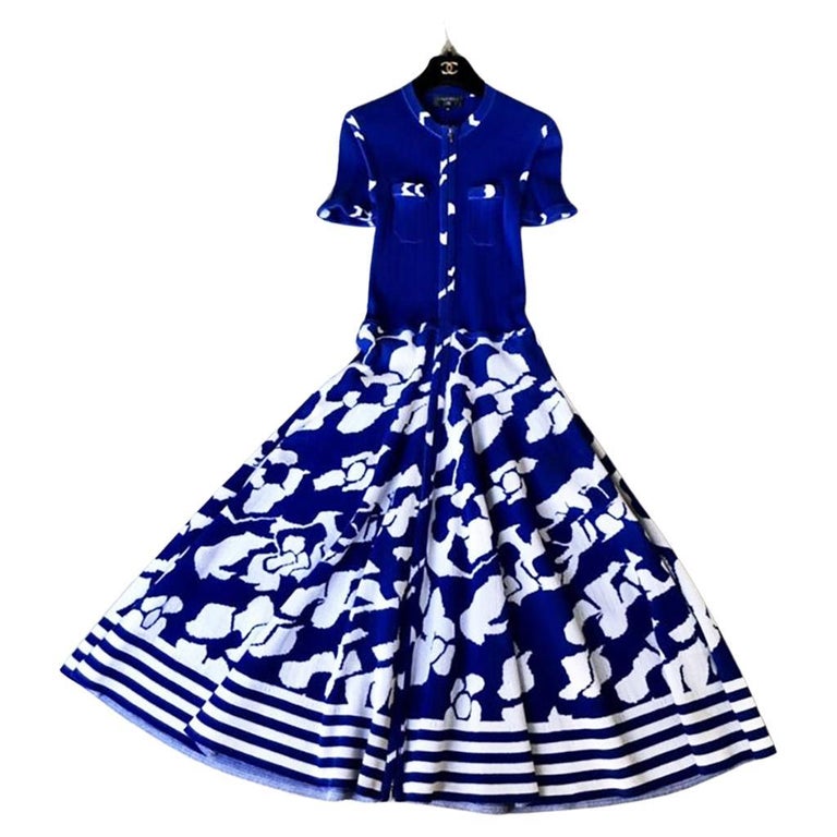 Chanel Celebrities Style Maxi Runway Dress at 1stDibs