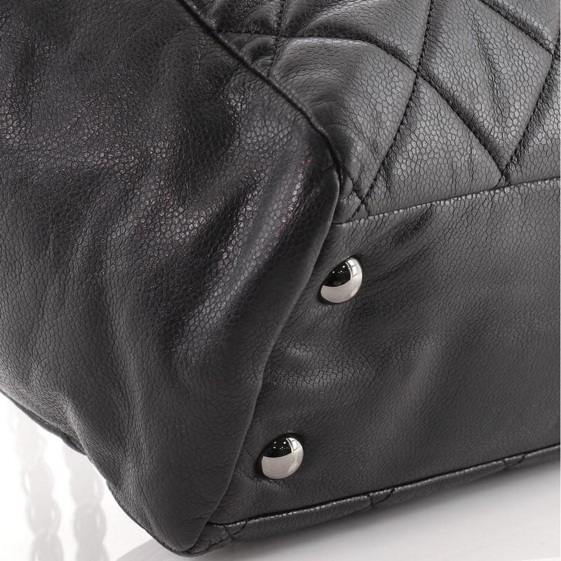 Chanel Cells Tote Caviar Acolchado Grande 1
