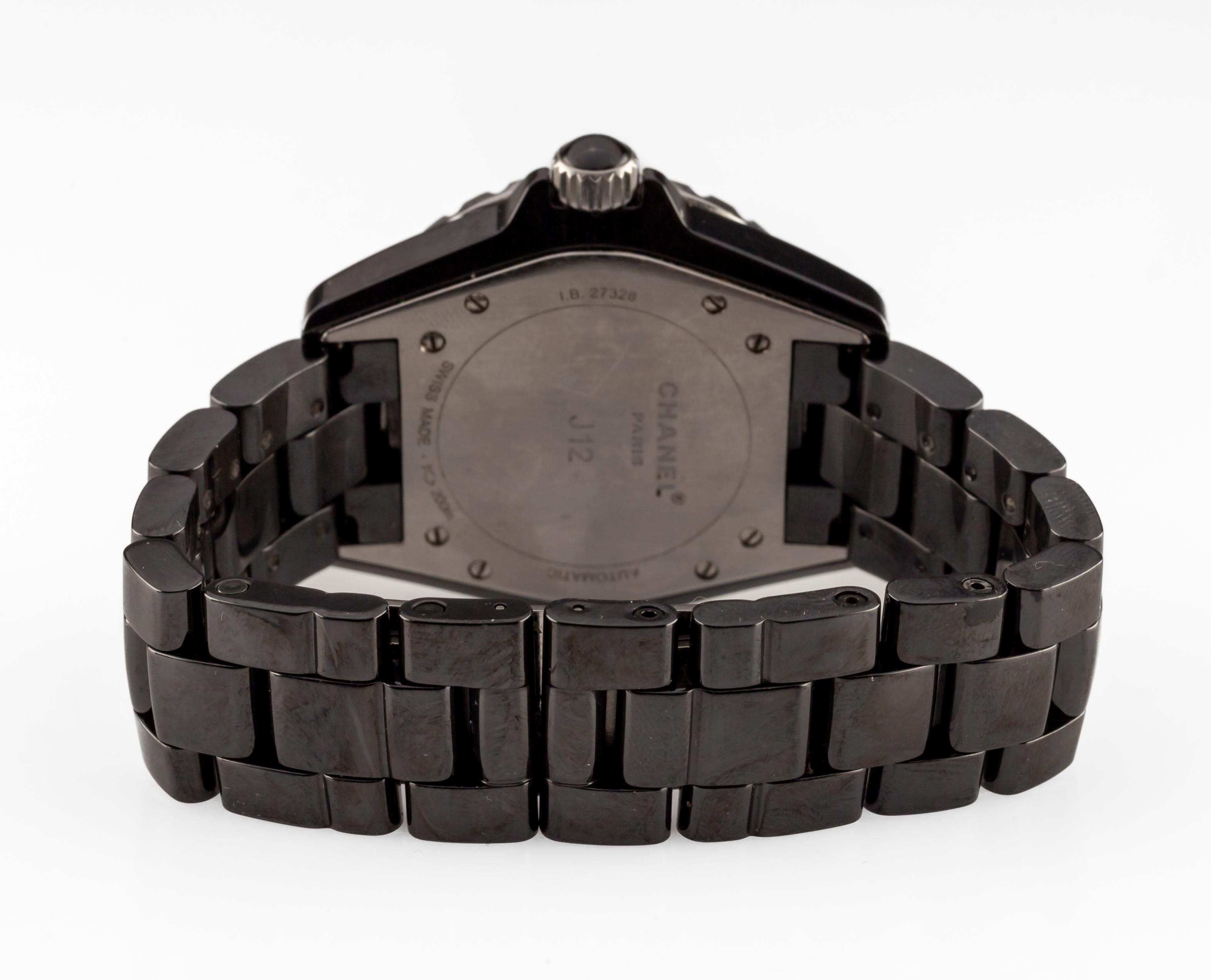 Modern Chanel Ceramic Automatic Watch Diamond Bezel 38 mm H0950 For Sale