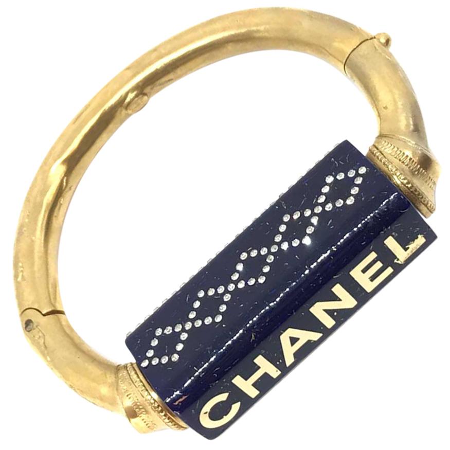 CHANEL Bracelet en céramique bleue en vente